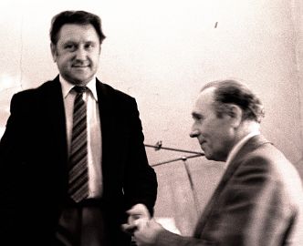 Аксёнов Е.П. и Журавлёв Б.Н. На учёном совете 1982 г.